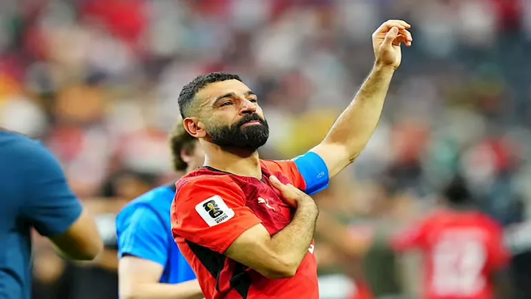 تفاصيل عرض بشكتاش الجديد لضم صلاح ومهلة للرد
